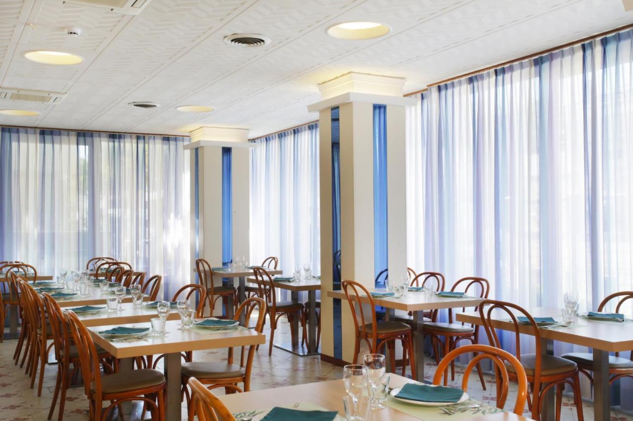 Hotel Norma Misano Adriatico Kültér fotó