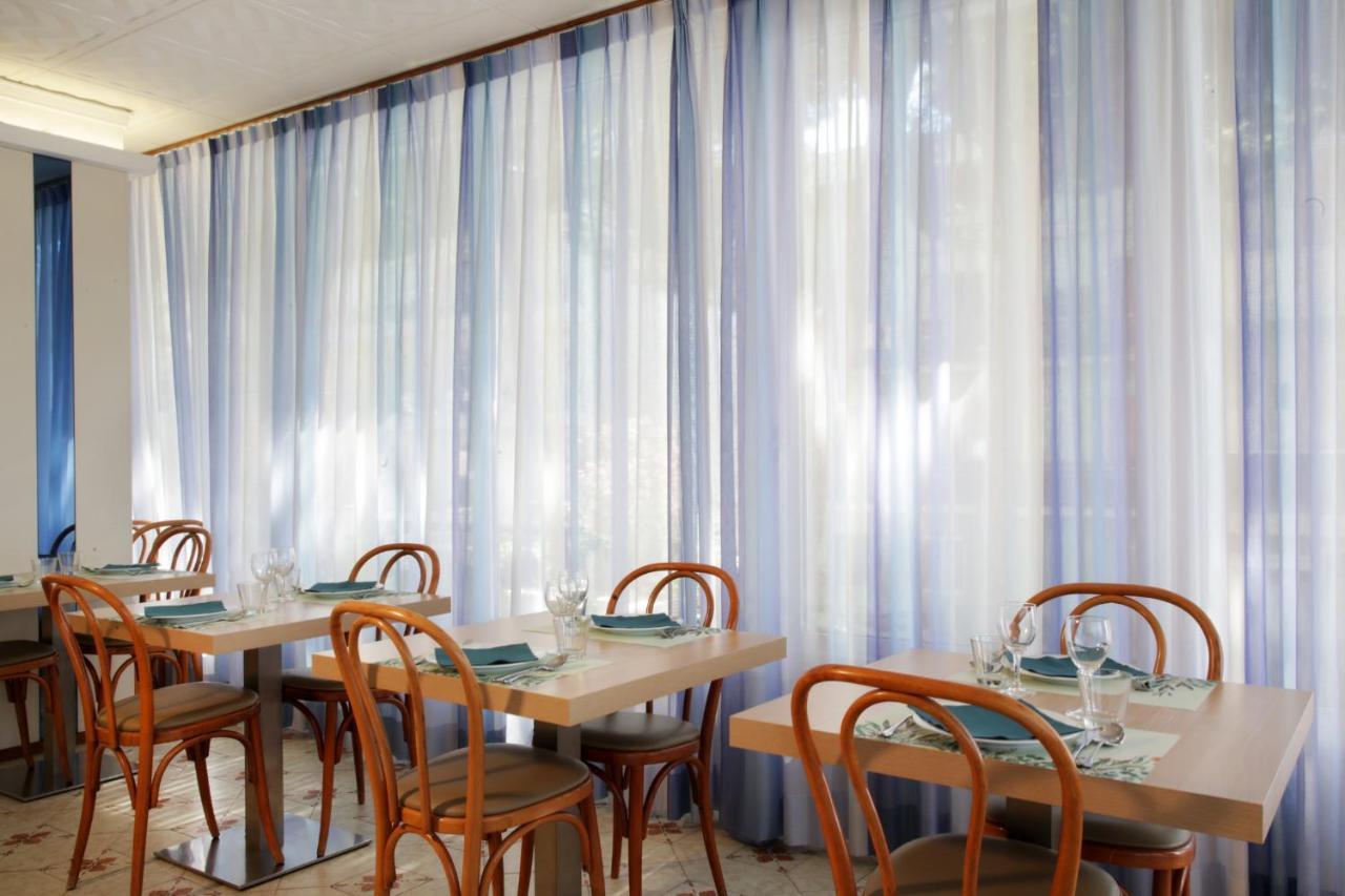 Hotel Norma Misano Adriatico Kültér fotó